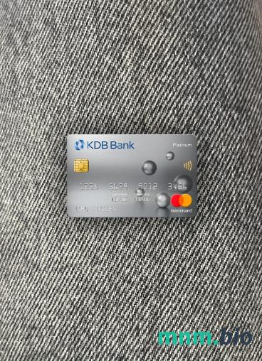 South Korea KDB bank mastercard platinum wygląd fotograficzny skan PSD + zdjęcie